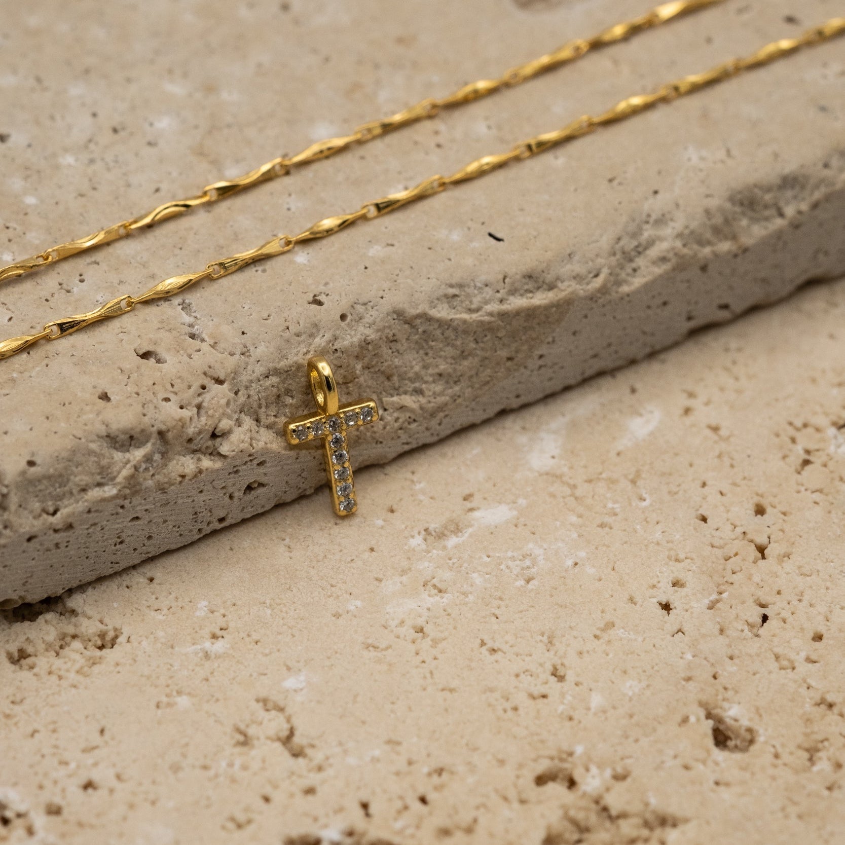 Kette Cirra mit Buchstabenanhänger Milo - Anhänger - eva før