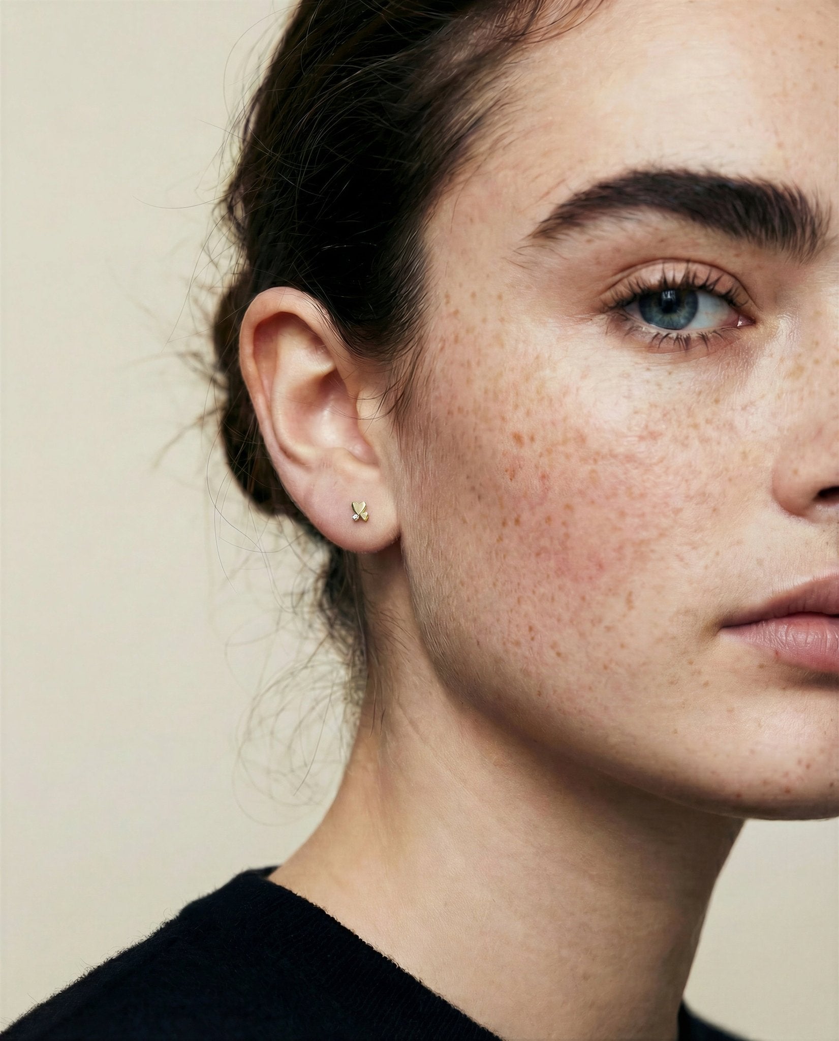 Mini Heart Studs Yara with Diamond - Ohrstecker - eva før